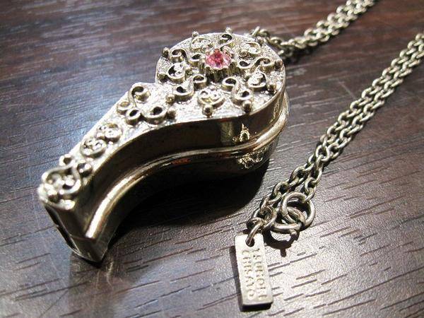 ツモリチサト ホイッスル ネックレス入荷!!アクセ 財布 買取 東京 