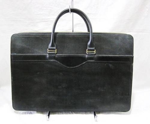 ビジネスシーンで映える！Whitehouse Cox（ホワイトハウス・コックス