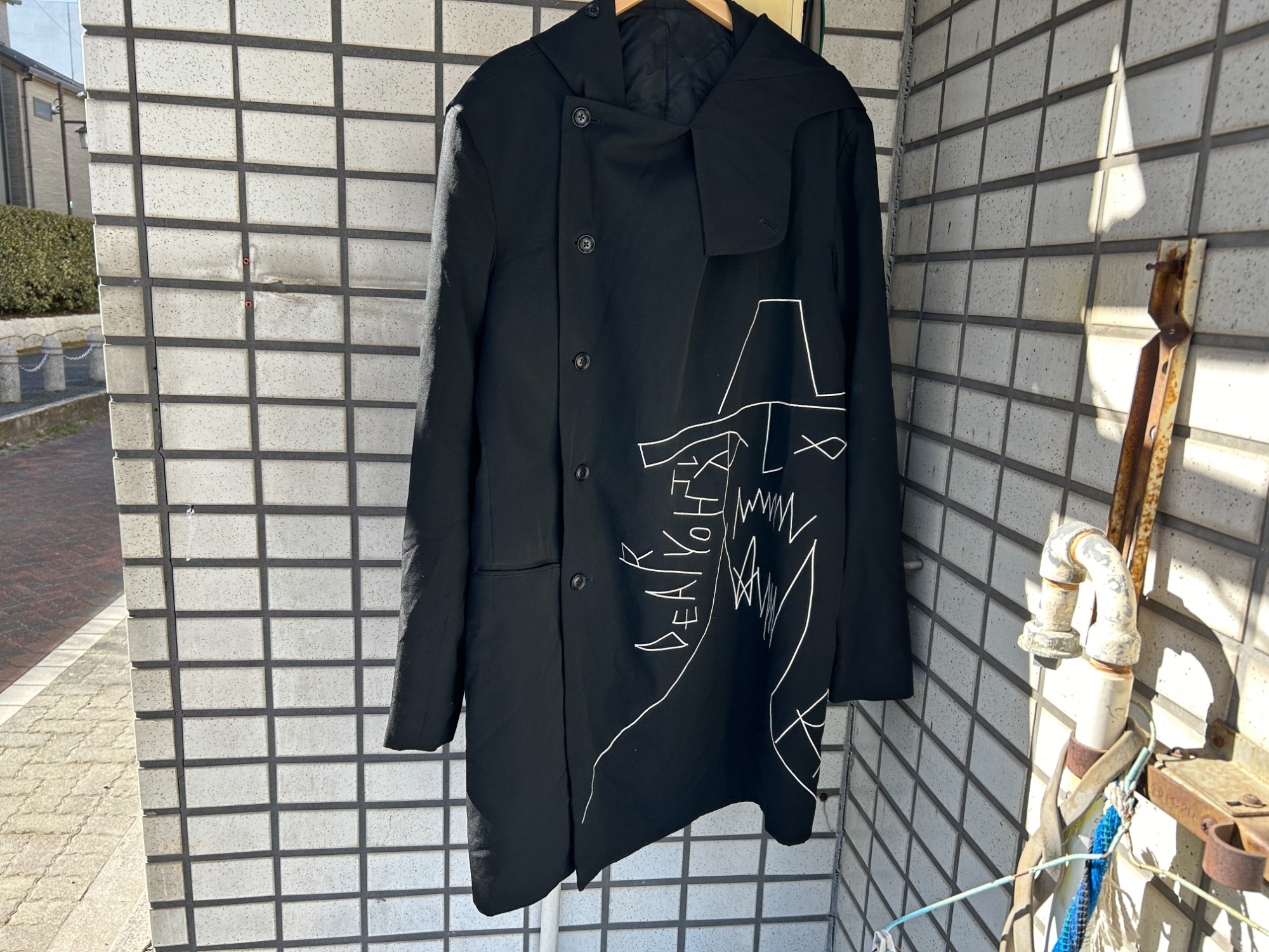 Yohji Yamamoto pour homme】刺繍ウールコート(リエ フーデッド Yohji Yamamoto pour homme】刺繍ウールコート(リエ フーデッド