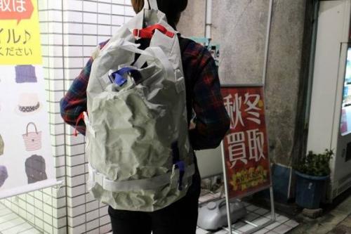 バックのマクロマウロ