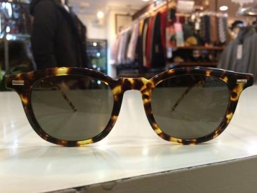 高円寺のトムブラウン