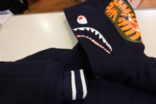メンズのA BATHING APE