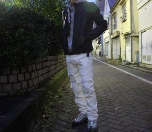 メンズのクラッシュデニム