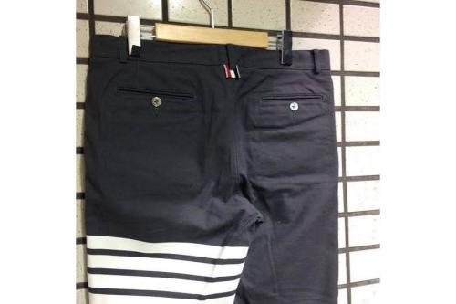 トムブラウンの高円寺