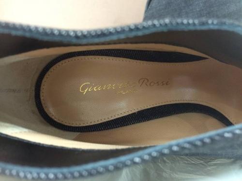 シューズ・バッグのパンプス