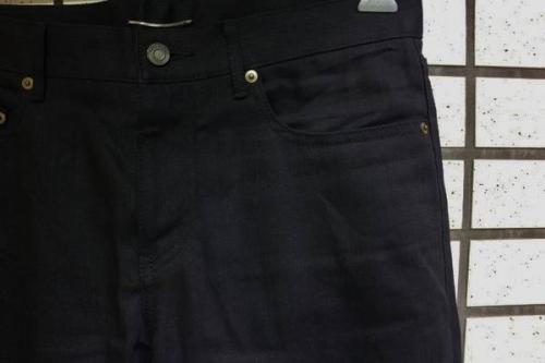 メンズのデニムパンツ