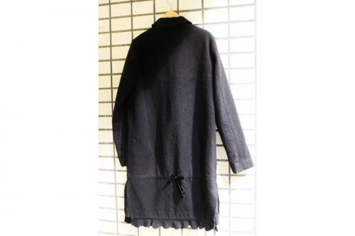 ウールコートのUNDERCOVER