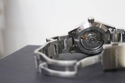 オートマのカーキ