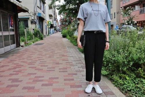 レディースのトップス