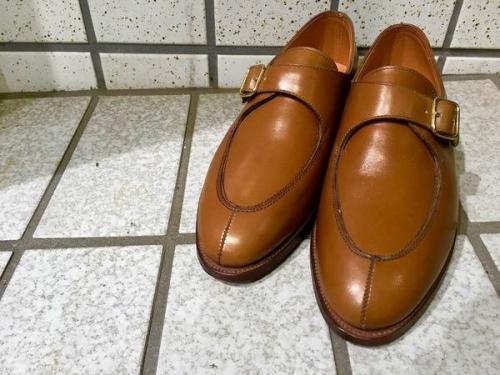 レザーシューズの高円寺