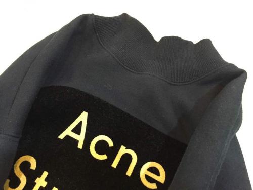 買取のスウェット