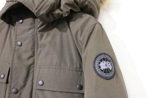 CANADA GOOSEの別注