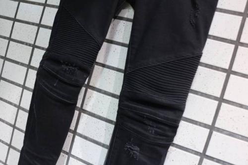 BALMAINのバルマン