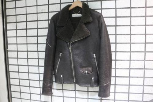 ゴールデングースのムートン