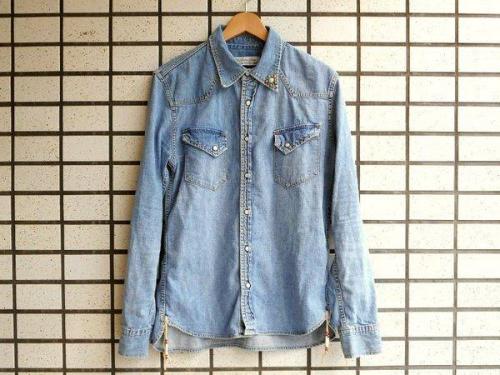 レミレリーフのデニムシャツ