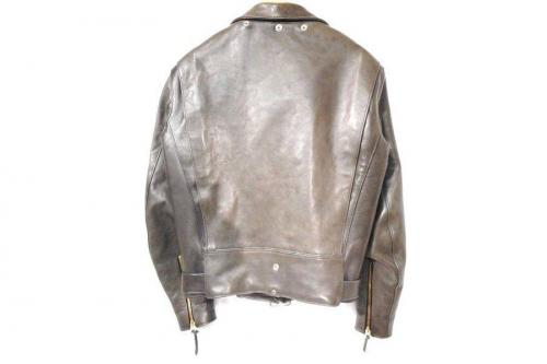 ライダースのレザー　