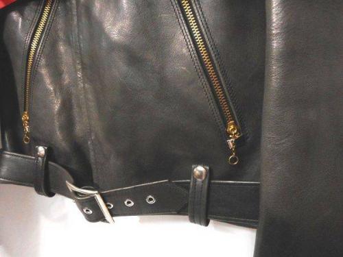 レザー　のＢＵＣＯ