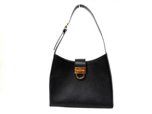 フェラガモのバッグ