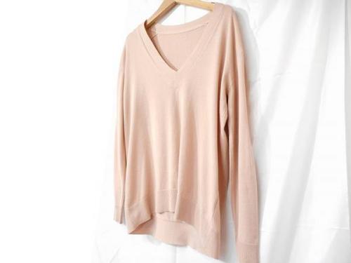 Vネックの高円寺