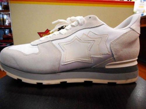 JUTTA NEUMANNのユッタニューマン