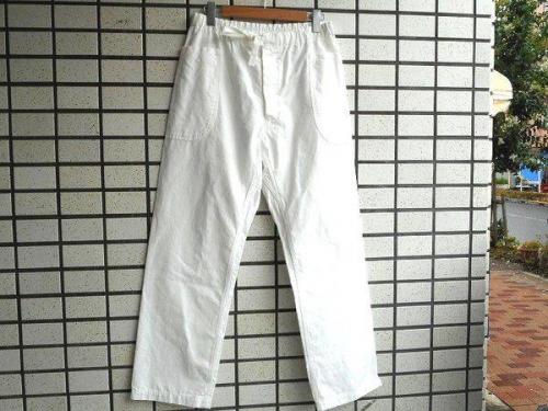 スニーカーの着こなし