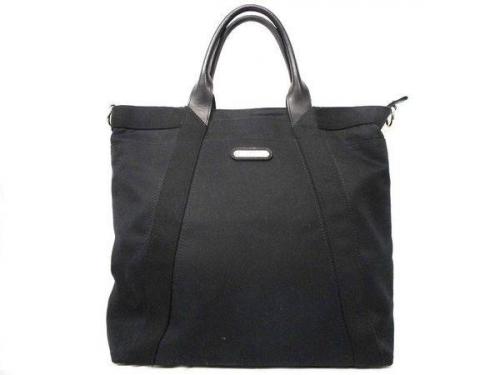 ヨージヤマモトのスニーカー