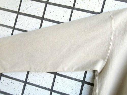 スウェットのＴシャツ