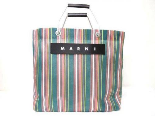 マルニのフラワーカフェ