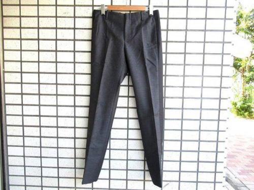 バレンシアガのパンツ