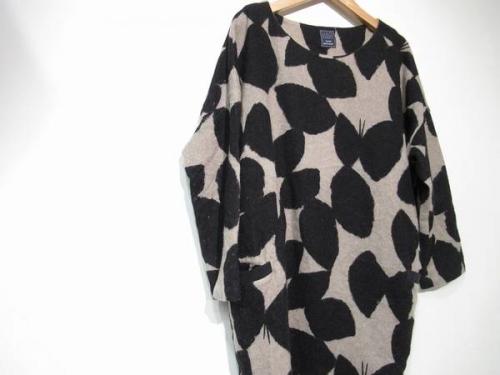 ミナペルホネンの17SS