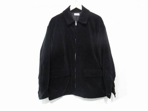 ユニバーサルプロダクツのコート