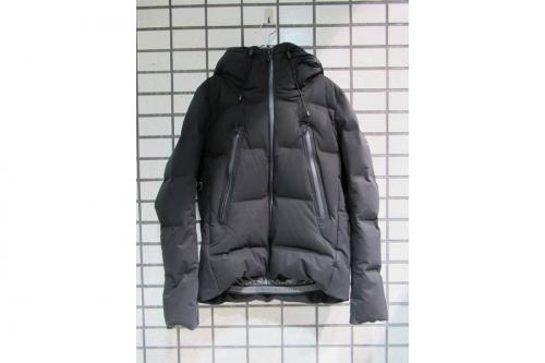 水沢ダウンのザノースフェイスパープルレーベル