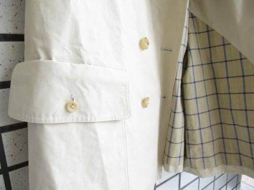 anatomicaのトレンチ