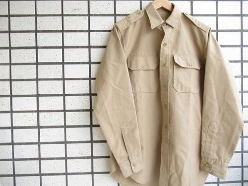 トレンチのバッグ