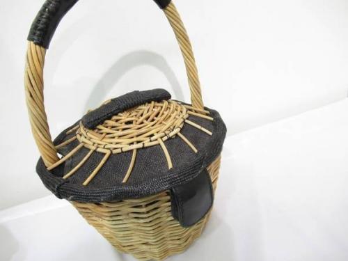 MARNIのエバゴス