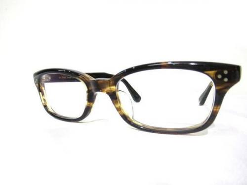 オリバーピープルズのサングラス