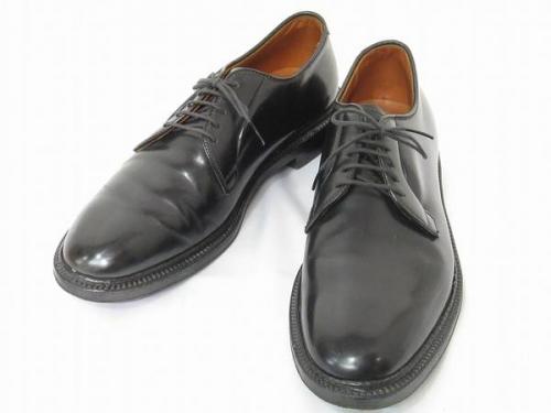 CHEANEYのレザーシューズ