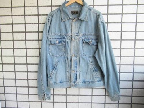 ダブルアールエルのシャツ