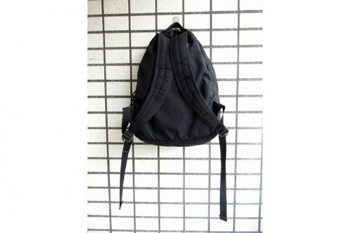 バックパックのブリーフィング