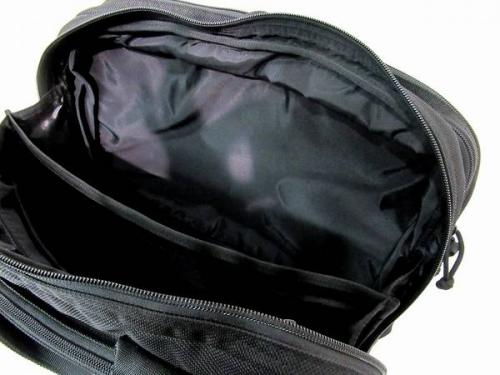 ブリーフィングのビジネスバッグ