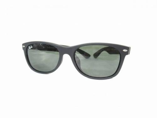RAYBANのレイバン