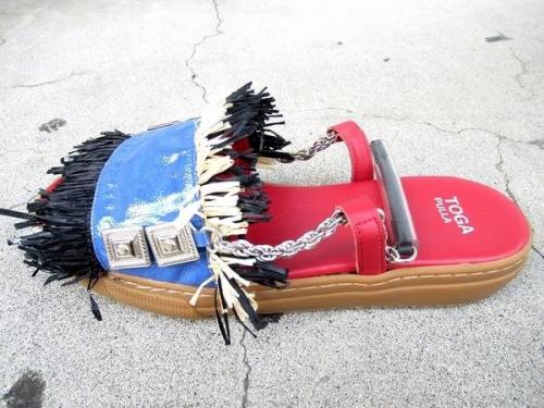 トーガプルラのTOGAPULLA