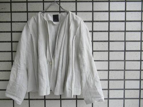 ナチュラルブランドのmina perhonen