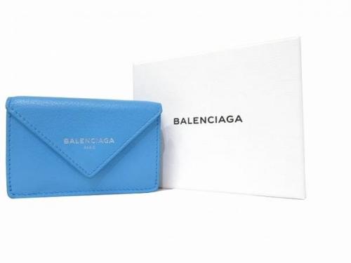 バレンシアガのエルベシャプリエ