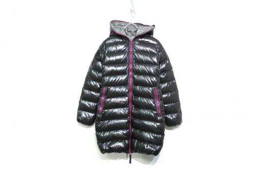 MONCLERのHYSTERIC GLAMOUR
