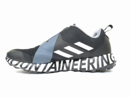 adidasのWhite Mountaineering