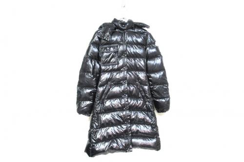 インポートブランドのMONCLER