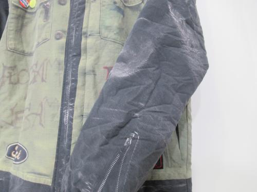 転写ジャケットのFUCT SSDD（ファクト）