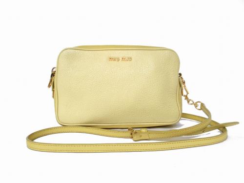 買取入荷のMIUMIU（ミュウミュウ）