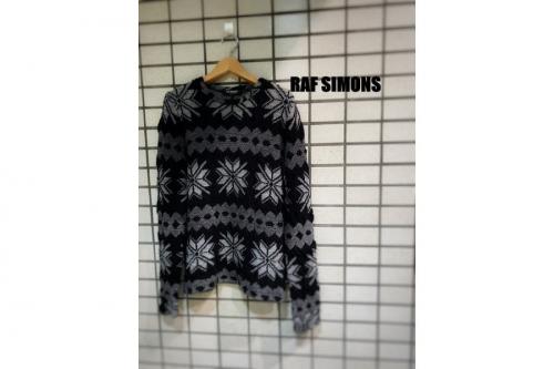 インポートブランドのRAF SIMONS